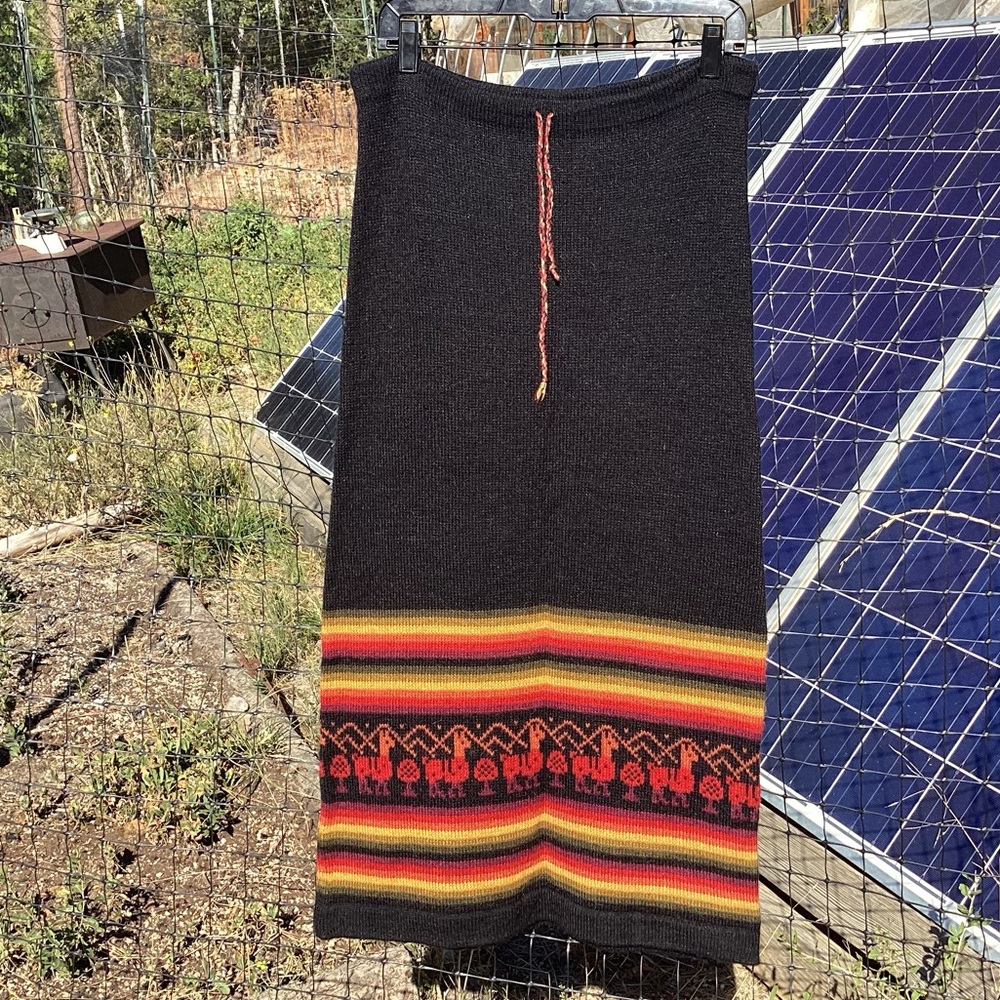 Peruvian Import Baby Alpaca Wool Black Maxi Skirt Size S Tribal Art Boho Hippie
